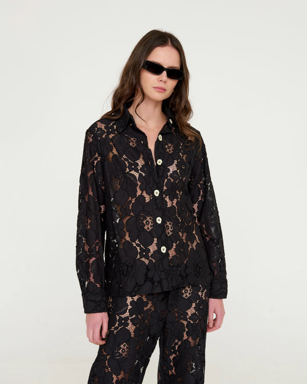 Casa Button-Down