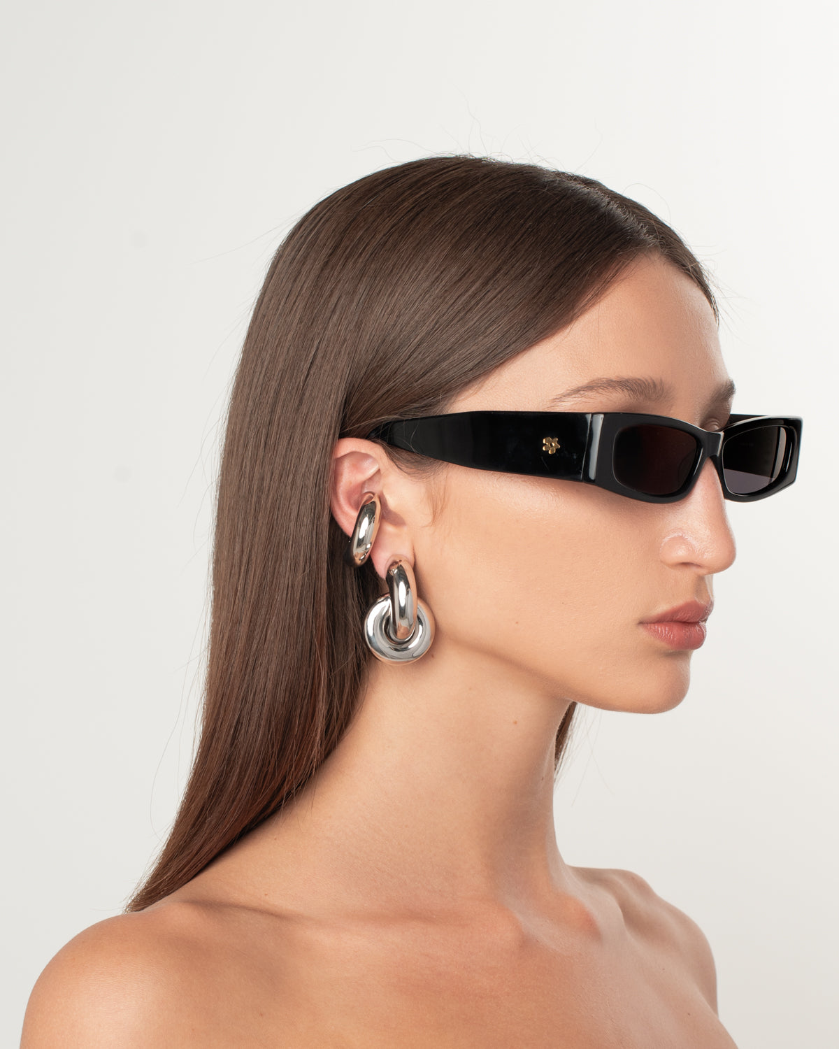 khaia_earrings_silver_varsity_