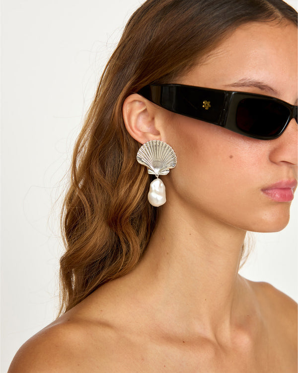 Scallop Earrings