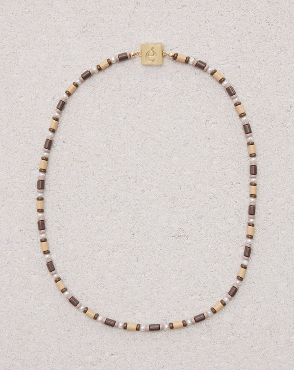 Davie Necklace